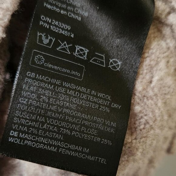 H&M Cable Knit Oversized Button Up Tan Color Cardigan Sweater Wool Blend Size M - Picture 8 of 9